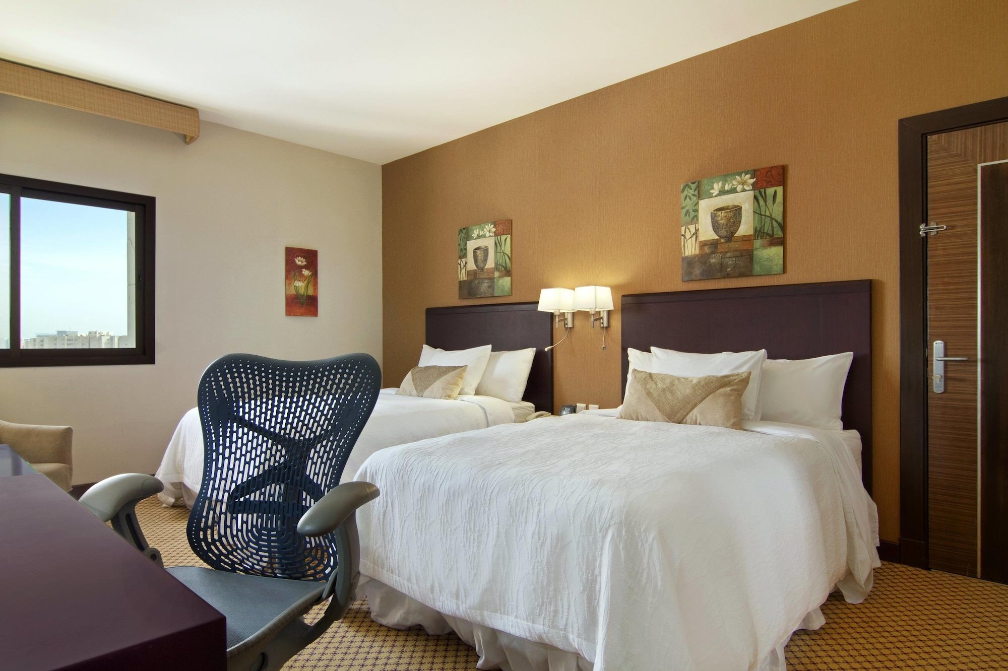 Hilton Garden Inn Riyadh Olaya Exterior foto